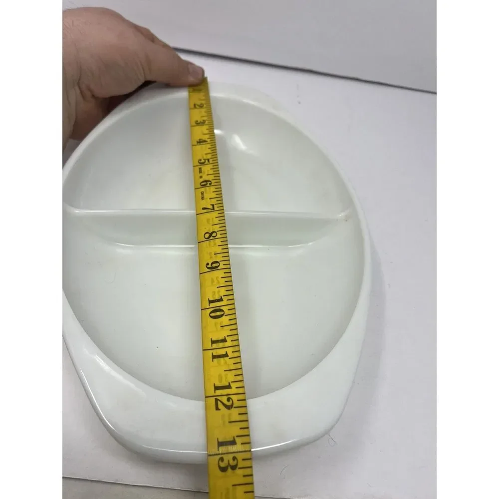 Vintage PYREX White #1063 Divided Glass Baking & Serving Dish‎ 1 1/2 Quarts